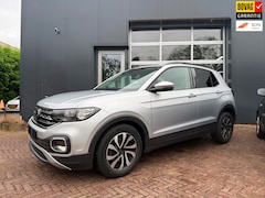 Volkswagen T-Cross - 1.0 TSI Active | ACC | Trekhaak | Navigatie | All in prijs