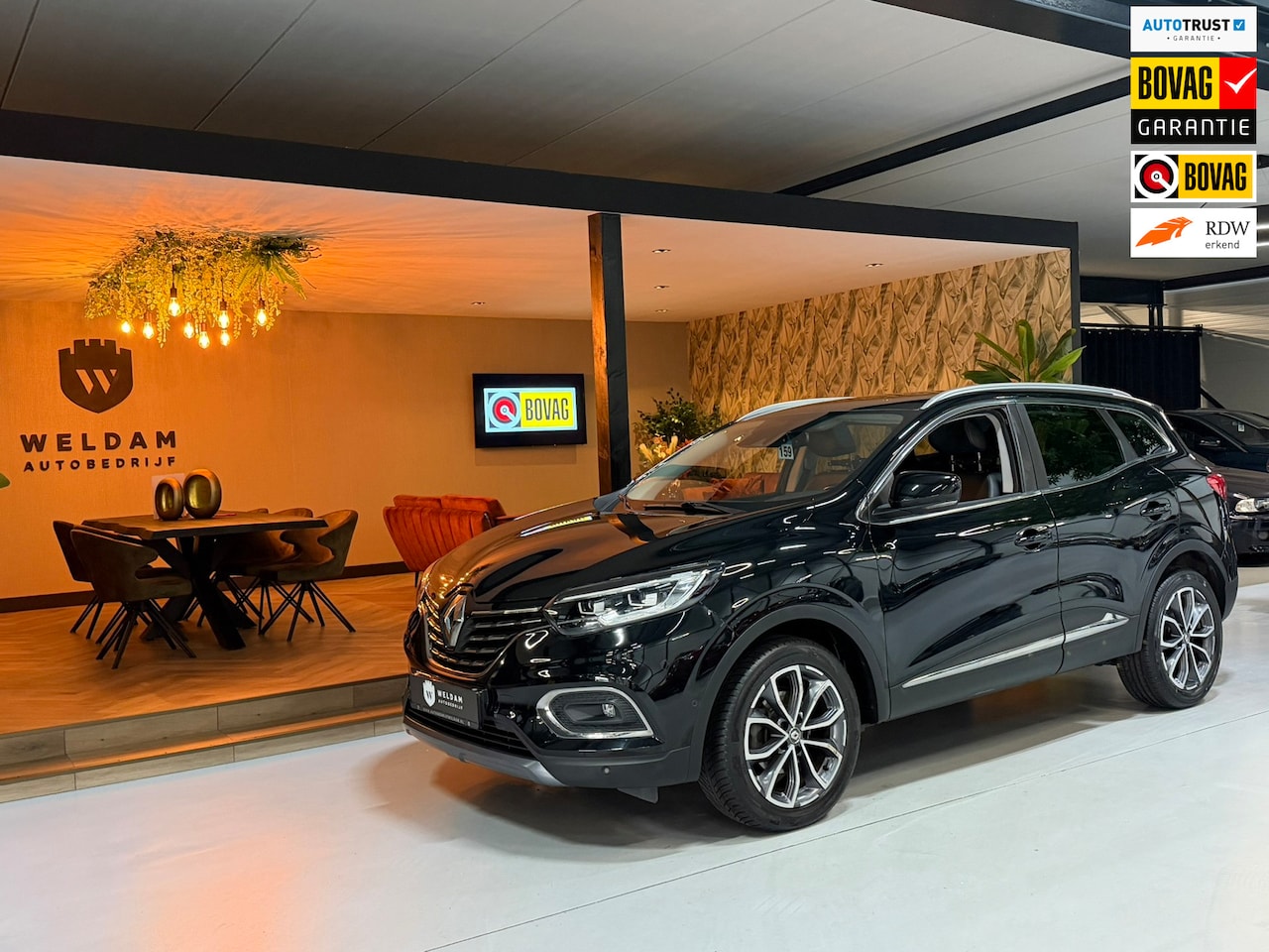 Renault Kadjar - 1.3 TCe Intens 1e Eigenaar|Dealer Onderhouden|Pano|Leder|LED|Camera|Keyless|Park Assist|Bl - AutoWereld.nl