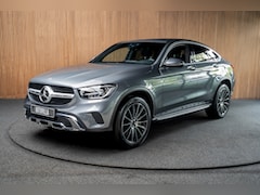 Mercedes-Benz GLC-klasse Coupé - 300e 4M AMG Schuifdak Leer Navi 360 Distronic+ Stoelventilatie Memory seats Stoelverwarmin