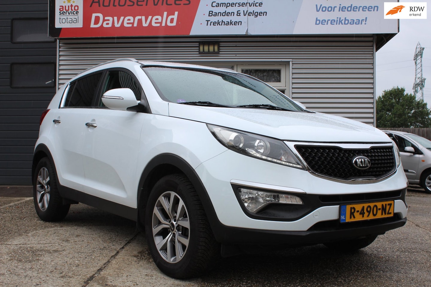 Kia Sportage - 2.0 BusinessLine 2.0 BusinessLine 5-deurs nieuwe apk, nieuwe koppeling-set, trekhaak, airco, boekjes, 2x sl - AutoWereld.nl