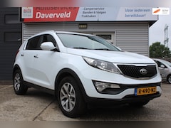 Kia Sportage - 2.0 BusinessLine 5-deurs nieuwe apk, nieuwe koppeling-set, trekhaak, airco, boekjes, 2x sl