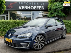 Volkswagen Golf - 1.4 TSI GTE | PANORAMADAK | APPLE CARPLAY | PARKEERCAMERA | VOL ONDERHOUD | NAP KM | CRUIS