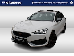 CUPRA Leon Sportstourer - 1.4 e-Hybrid 245pk Performance DSG Automaat / Panorama schuifdak / Navigatie / Kuipstoelen