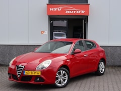 Alfa Romeo Giulietta - 1.4 T Distinctive 170 PK airco LM 4-deurs