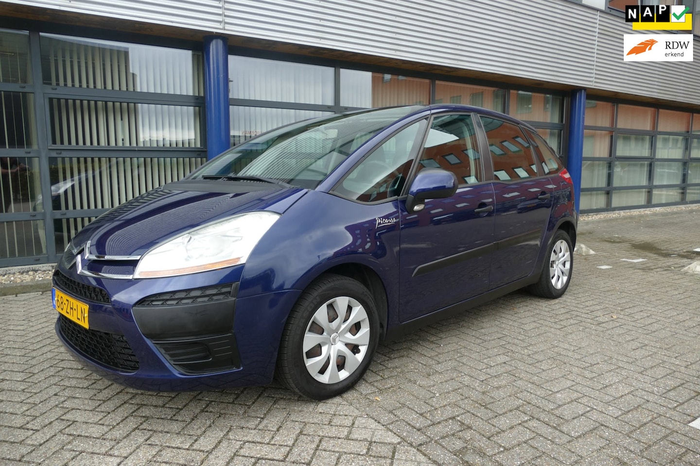 Citroën C4 Picasso - 1.8-16V Prestige 5p. Airco Apk 3-2-2027 - AutoWereld.nl