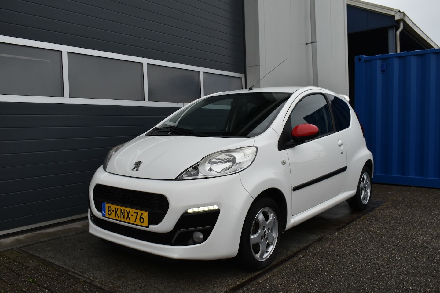 Peugeot 107 - 1.0 Sportium airco - AutoWereld.nl