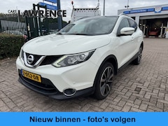 Nissan Qashqai - 1.2 Connect Edition | Pano | Airco | Key-Less | Nieuwe distributie set bij 90.000km