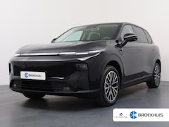 Leapmotor B10 - Design ProMax 67.1 kWh | Panoramadak | Carplay | Achteruitrijcamera | 18" Lichtmetalen Vel