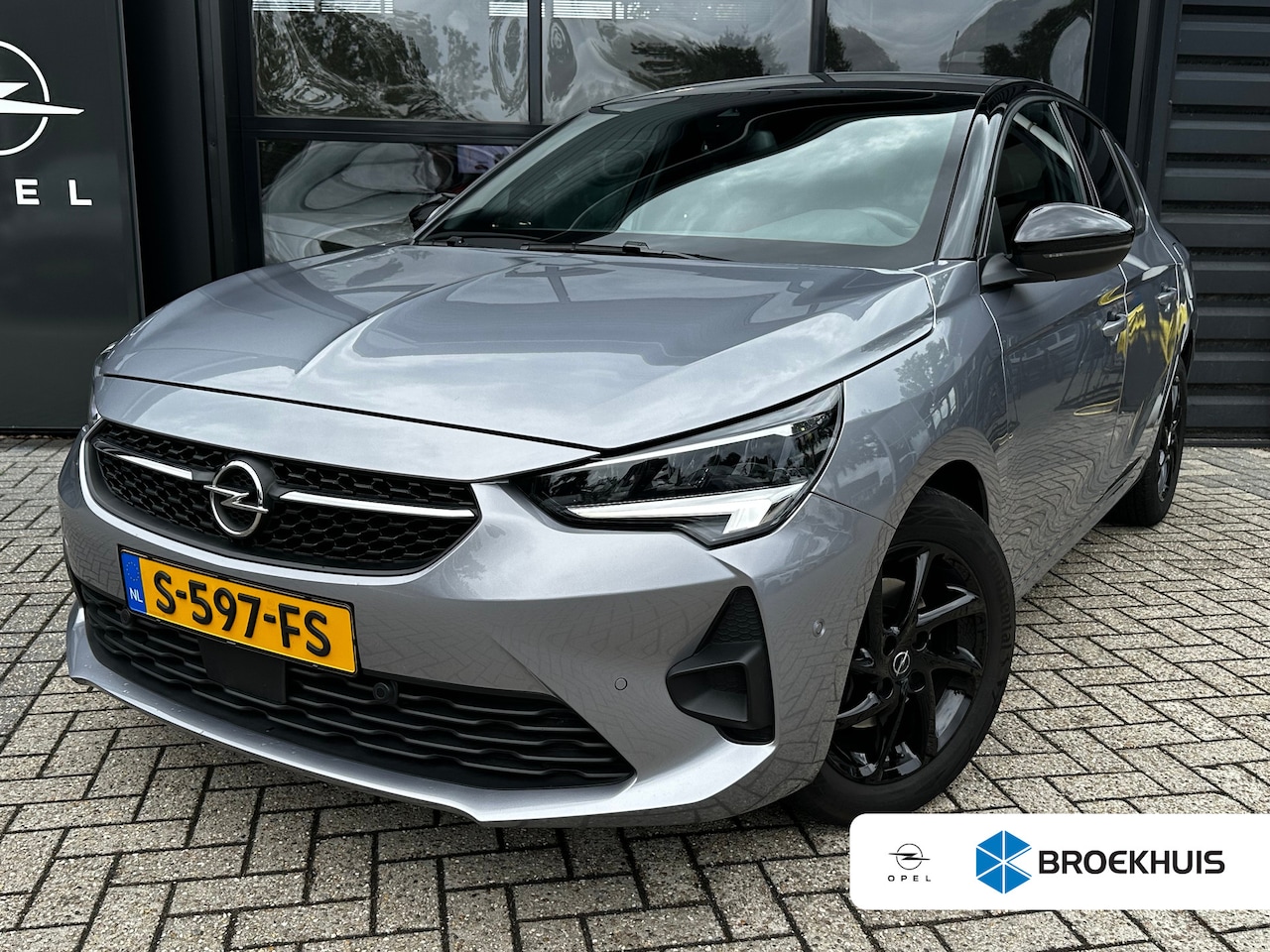 Opel Corsa - 1.2 100 PK Level 4/GS | CAMERA + PARKEERSENSOREN| LED KOPLAMPEN| APPLE CARPLAY/ANDROID AUT - AutoWereld.nl