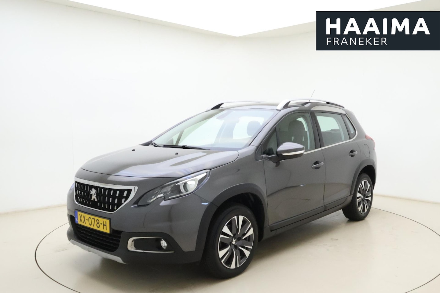Peugeot 2008 - 1.2 PureTech Allure | Navigatie | Climate Control | Cruise Control | Camera | Lichtmetalen - AutoWereld.nl