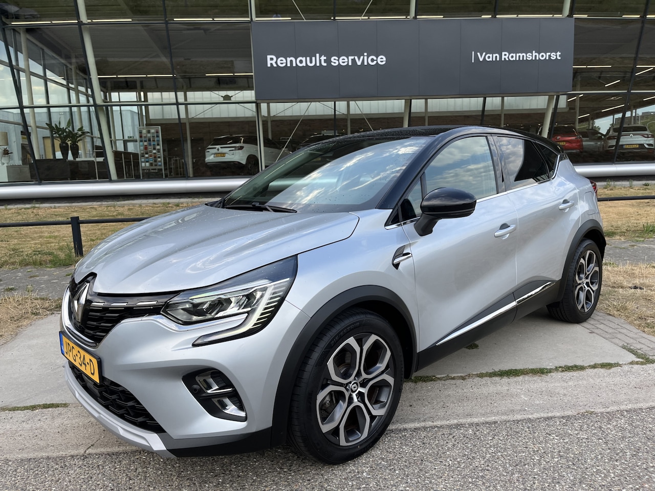 Renault Captur - 1.6 E-Tech Plug-in Hybrid 160PK Intens - AutoWereld.nl
