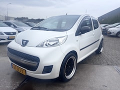 Peugeot 107 - 1.0-12V Sublime AIRCO