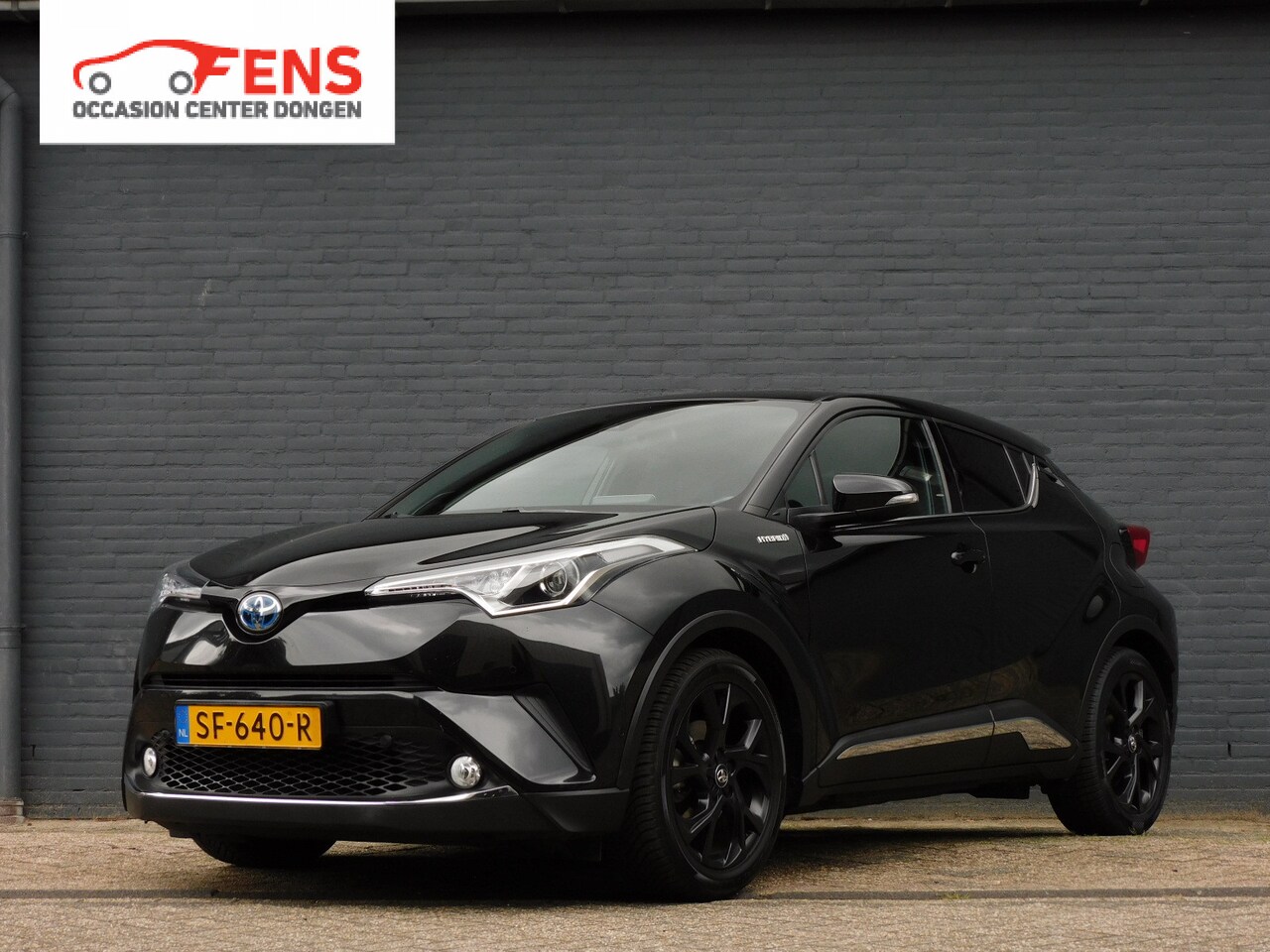 Toyota C-HR - 1.8 Hybrid Black Edition TOPSTAAT! CAMERA! LEER! STOELVERW! CLIMA! CRUISE! NAVI! BLUETOOTH - AutoWereld.nl