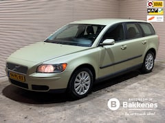 Volvo V50 - 2.4i Kinetic | NAP | Vol onderhoud | Trekhaak