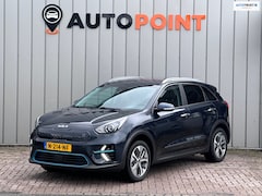 Kia e-Niro - DynamicLine 64 kWh SOH 100% FASE 3 DEALER OND 1 EIGENAAR
