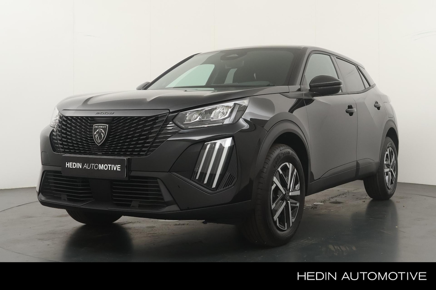 Peugeot 2008 - 1.2 Hybrid 110 Business | Navigatie | Climate Control | Camera | Privacy Glass | - AutoWereld.nl