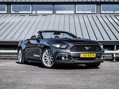 Ford Mustang Convertible - 2.3 317PK Handgeschakeld Leder Stoelkoeling Cruise Navi Camera