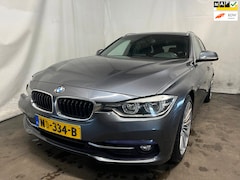 BMW 3-serie Touring - 320d EDE Centennial Executive - BPM - Voor- en achterschade - Schade