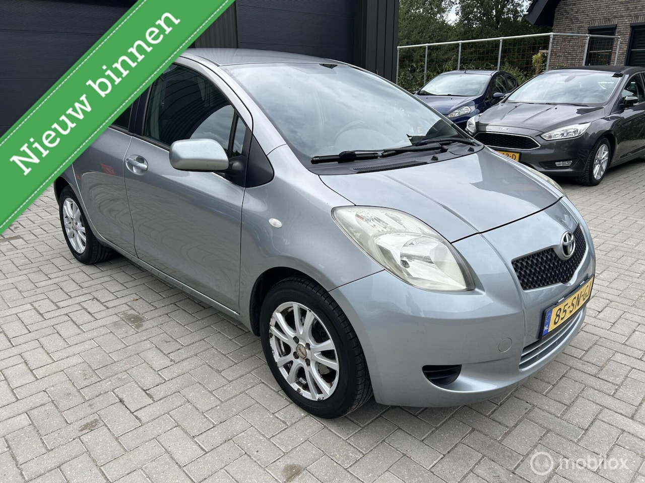 Toyota Yaris - 1.3 VVTi Sol 1.3 VVTi Sol Airco 5 DRS - AutoWereld.nl