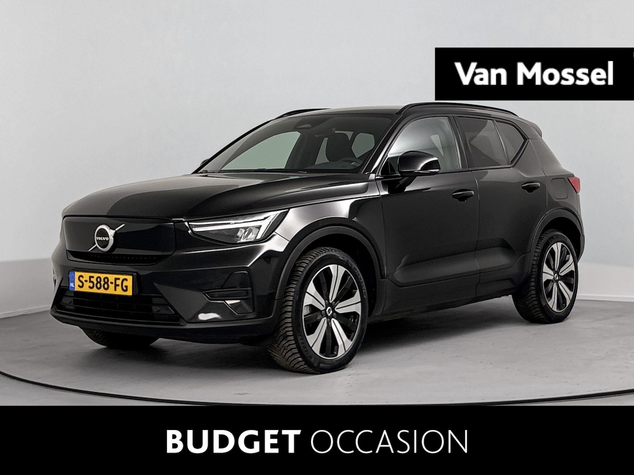 Volvo XC40 - Recharge Core 70 kWh | SoH 91% | Trekhaak inklapbaar | Achteruitrij Camera | Climate Contr - AutoWereld.nl