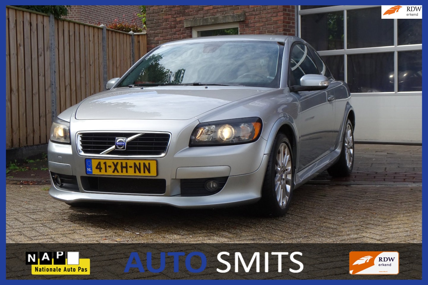 Volvo C30 - 2.4i Momentum 2.4i Momentum - AutoWereld.nl