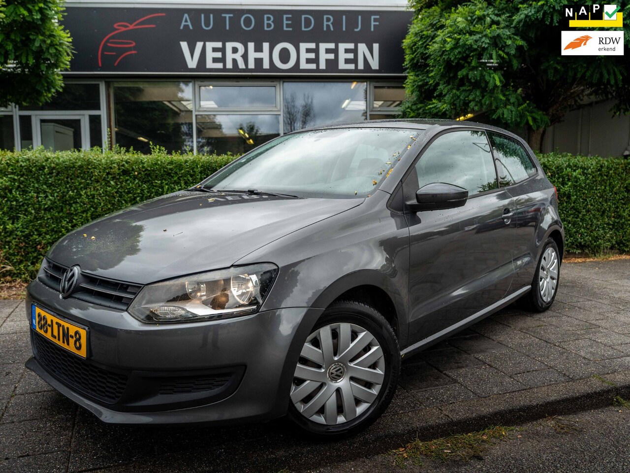 Volkswagen Polo - 1.4-16V - APPLE CARPLAY - AIRCO - TREKHAAK - APK TOT 08/2027 !! - AutoWereld.nl
