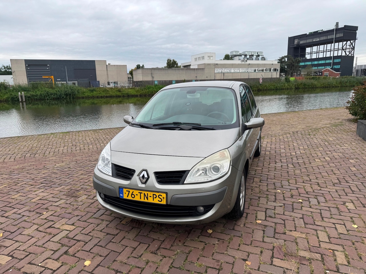 Renault Scénic - 1.6-16V Business Line 1.6-16V Business Line - AutoWereld.nl