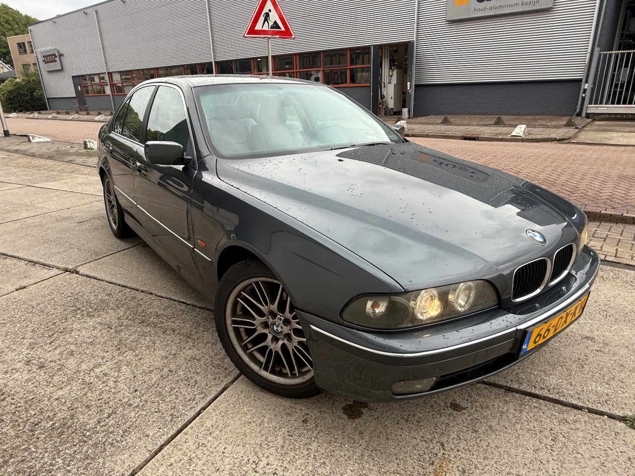 BMW 5-serie - 525tds Executive AUTOMAAT AIRCO 5DR - AutoWereld.nl