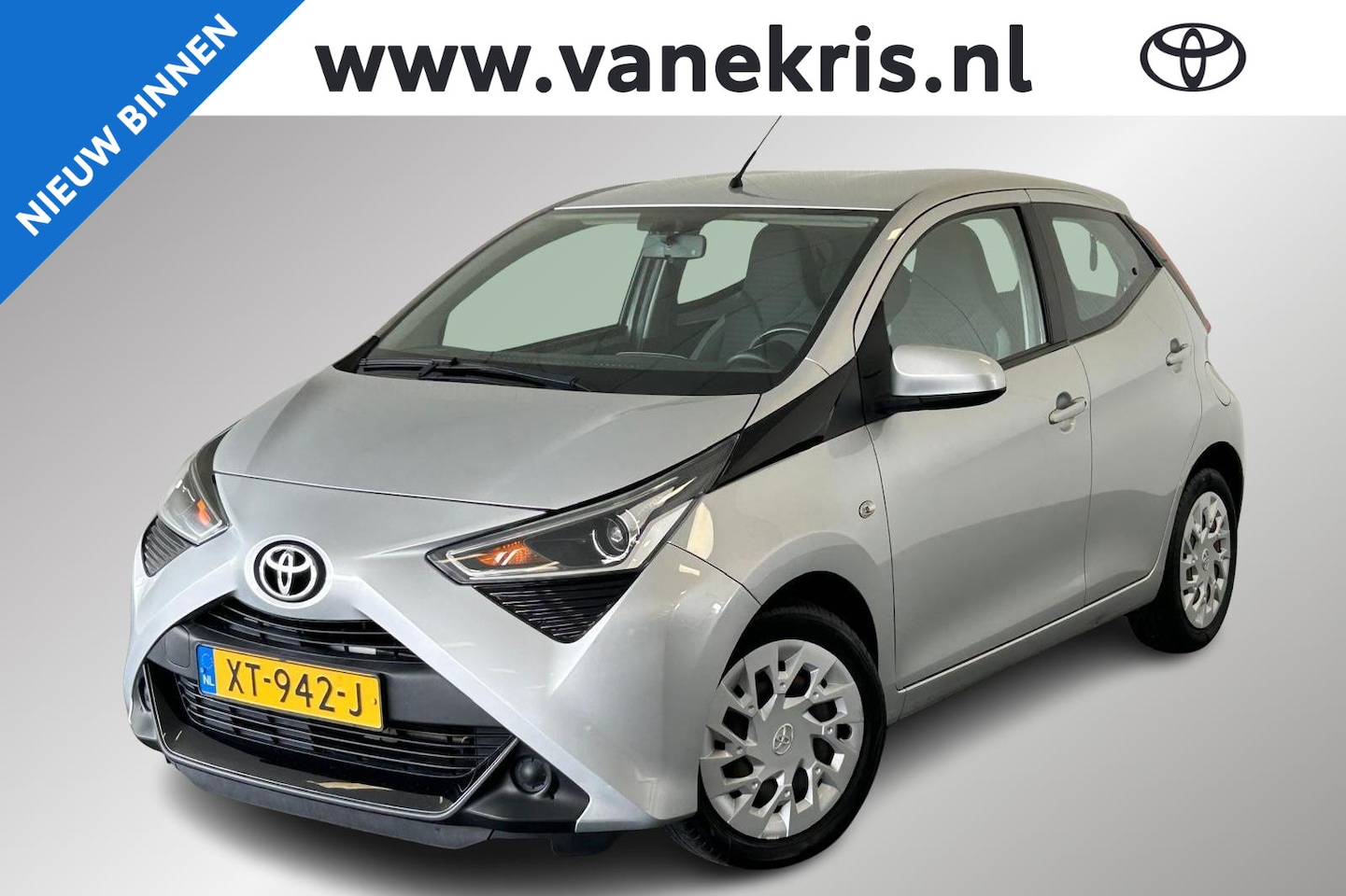 Toyota Aygo - 1.0 VVT-i x-play 1.0 VVT-i x-play - AutoWereld.nl