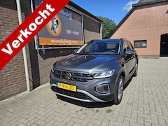 Volkswagen T-Roc - 1.5 TSI Life 75 Edition