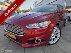 Ford Mondeo - 2.0 Titanium Aut/Leder/Nav/Pano