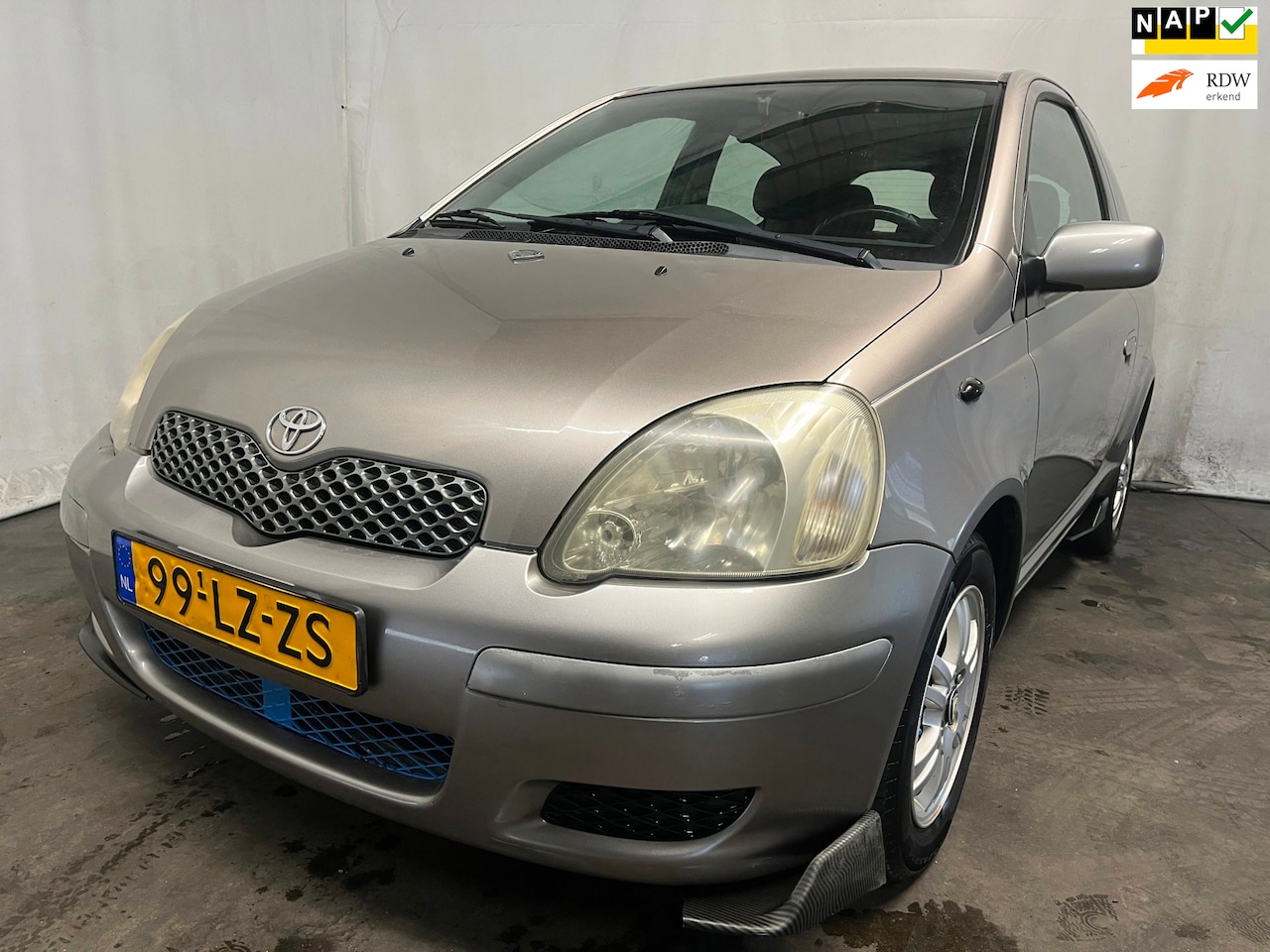 Toyota Yaris - 1.3 VVT-i Sol 1.3 VVT-i Sol - Schade - AutoWereld.nl