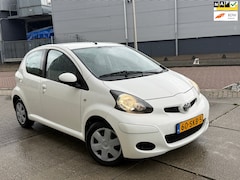 Toyota Aygo - 1.0-12V Comfort Navigator NAVI AIRCO APK 5DR
