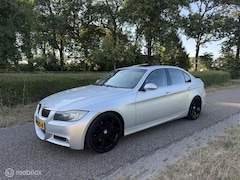 BMW 3-serie - 330i Dynamic Executive M-Pakket Xenon Schuifdak