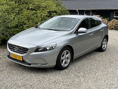 Volvo V40 - 1.6 D2 Momentum Clima/Cruise/Navi/EXPORT PRICE