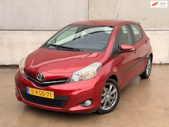 Toyota Yaris - 1.3 VVT-i Dynamic Clima Cruise Camera Navi 1e eigenaar