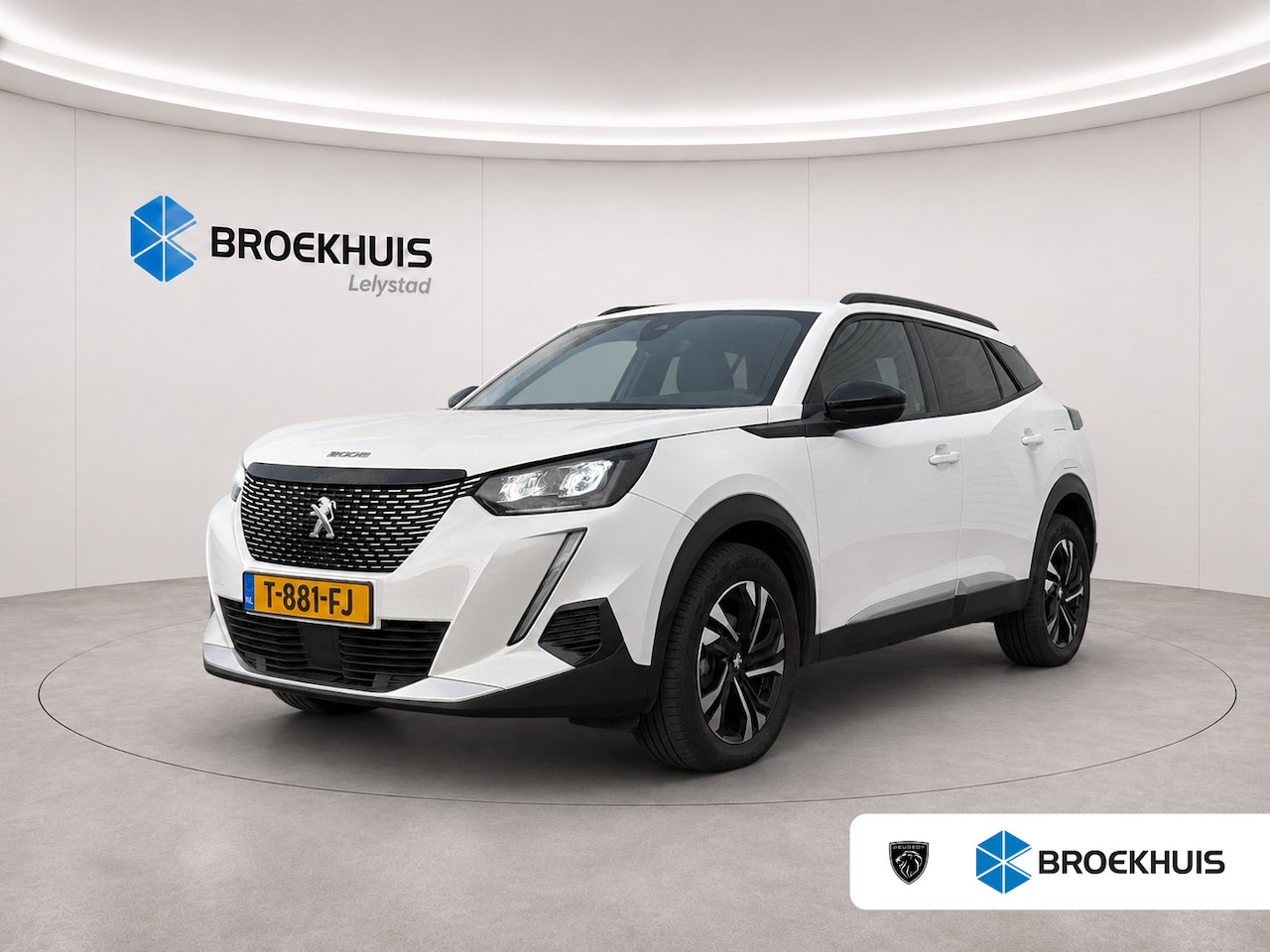 Peugeot 2008 - 1.2 PURETECH 130PK ALLURE PACK AUTOMAAT / NAVI / CLIMA / LED / PDC / 17" LMV / CAMERA / KE - AutoWereld.nl