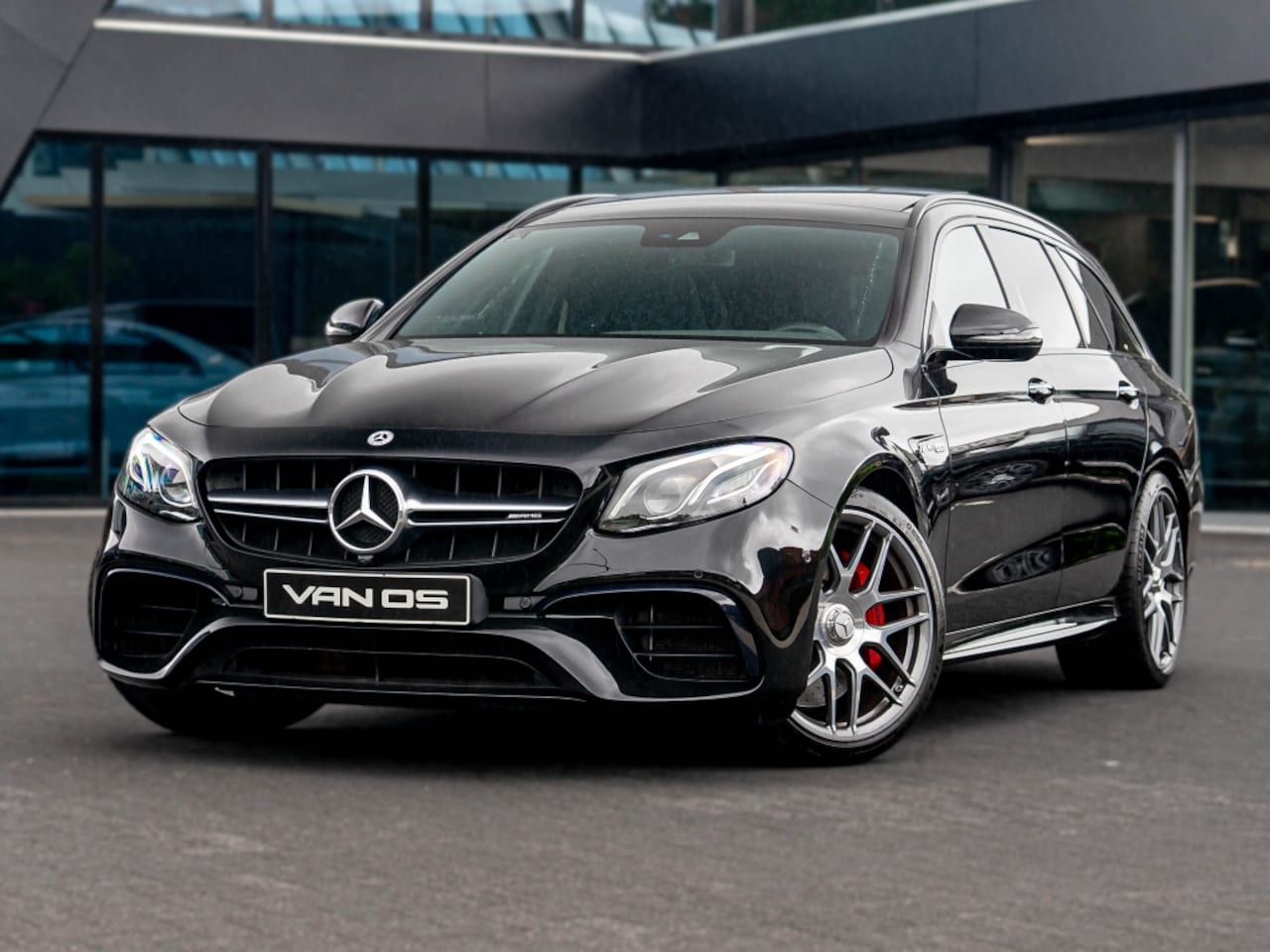Mercedes-Benz E-klasse Estate - AMG 63 S 4MATIC Premium Plus | AMG Performance stoelen | - AutoWereld.nl