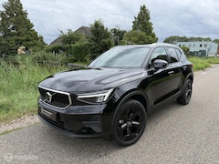 Volvo XC40 - 2.0 B3 Core / 360 cam / ACC / Dodehoek / LED