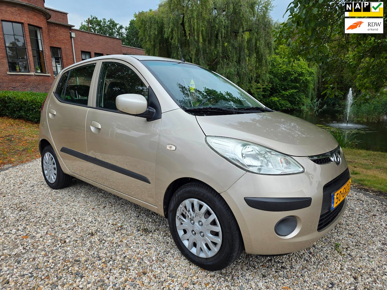 Hyundai i10 - 1.1 Dynamic Cool AUTOMAAT/airco - AutoWereld.nl