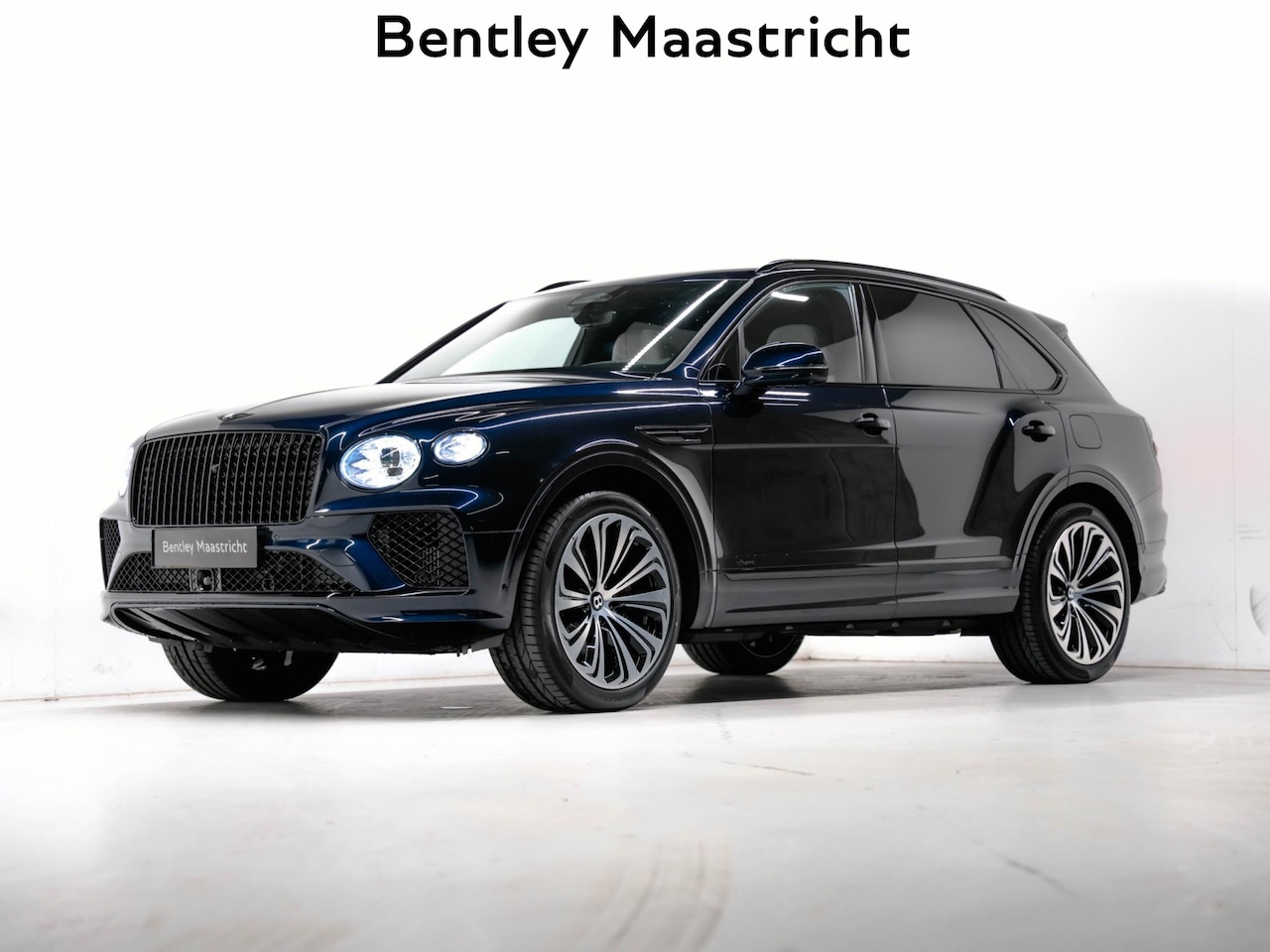 Bentley Bentayga - 3.0 V6 Hybrid Azure BLACKLINE|TOURING|B&O - AutoWereld.nl