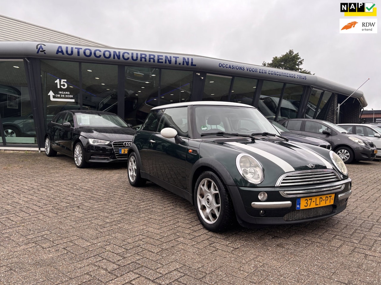 MINI 3-Deurs - 1.6 Cooper Pepper, Airco, Nieuwe APK, Inruil mogelijk. - AutoWereld.nl