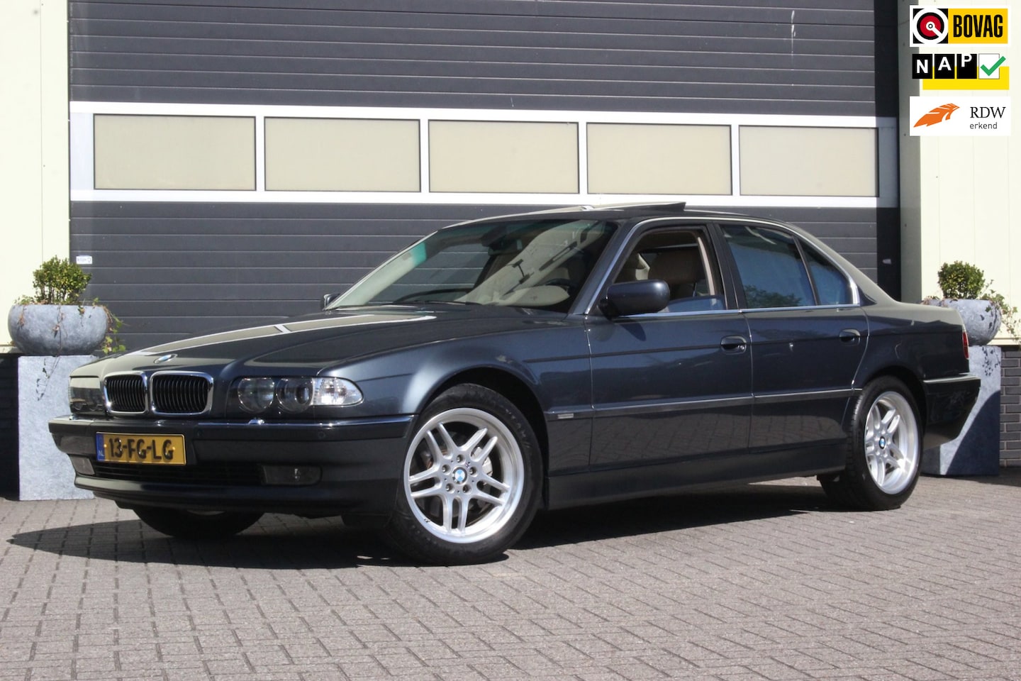 BMW 7-serie - 740i High Executive E38 | Nappa | Glasdak | Comfortzitting | - AutoWereld.nl