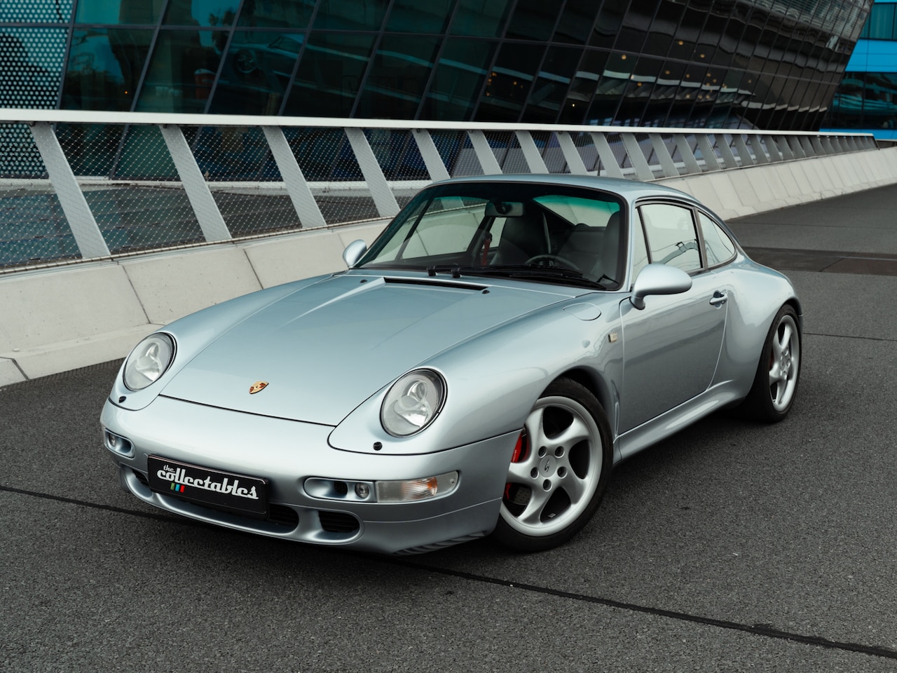Porsche 911 - 993 Carrera 4S Coupé - AutoWereld.nl