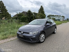Volkswagen Polo - 1.0 TSI / Luxe / Navi / Camera / Carplay