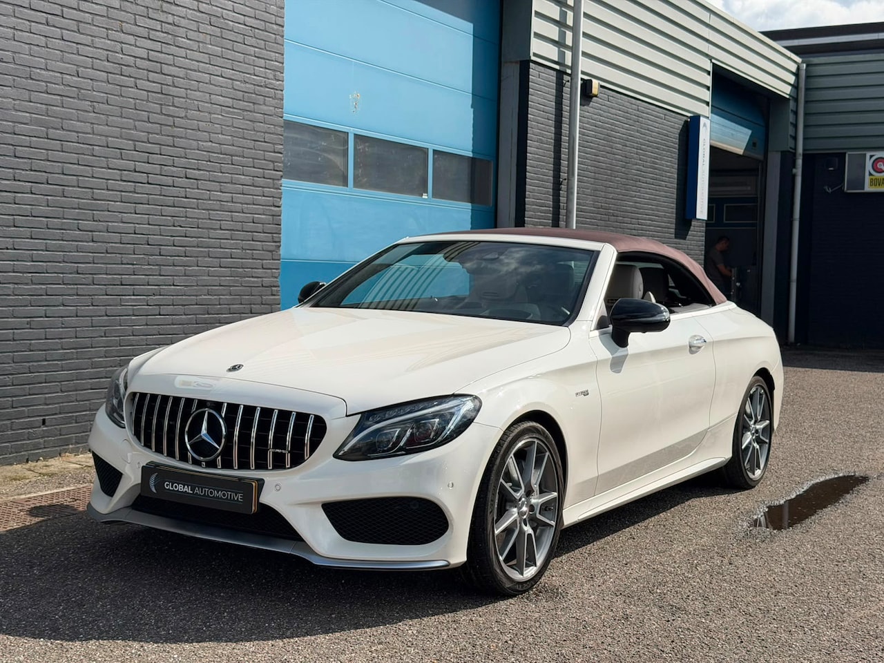 Mercedes-Benz C-klasse Cabrio - AMG 43 4MATIC - EDITION ONE - STOELVENTILATIE - SPORTUITLAAT - 360 CAMERA - NEKVERWARMING - AutoWereld.nl