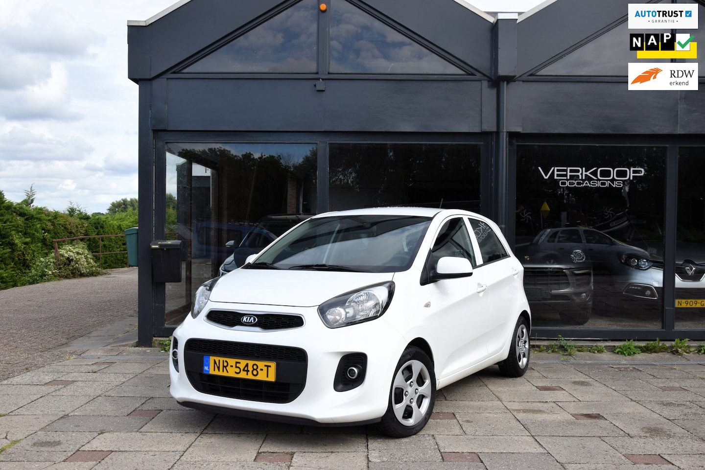 Kia Picanto - 1.0 CVVT PlusLine| Carplay| Parkeersensoren - AutoWereld.nl