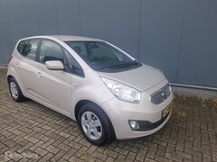 Kia Venga - 1.4 CVVT X-ecutive