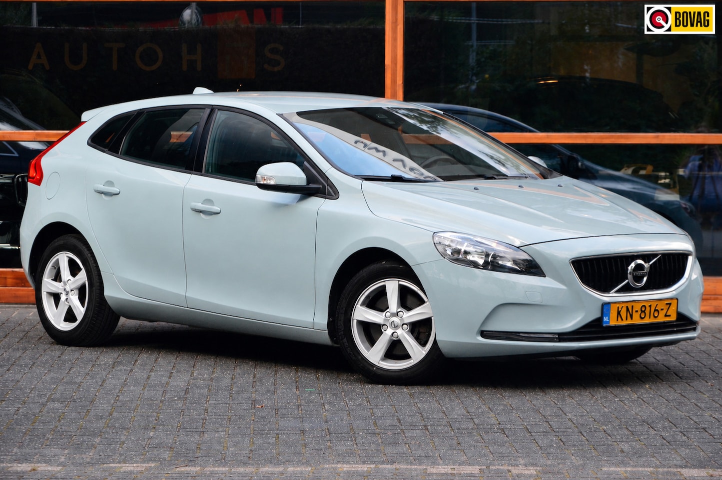 Volvo V40 - 1.5 T2 Nordic+ | Automaat | Perfect onderhouden | Parkeersensoren | Cruise Control | - AutoWereld.nl