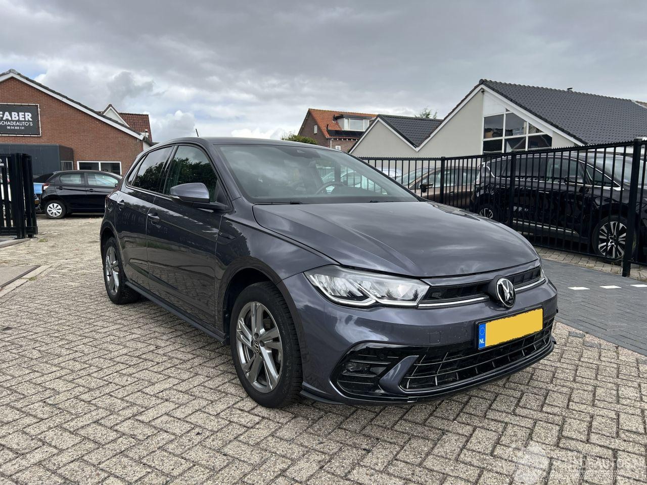 Volkswagen Polo - 1.0 Tsi R-Line 98.730 KM !! - AutoWereld.nl